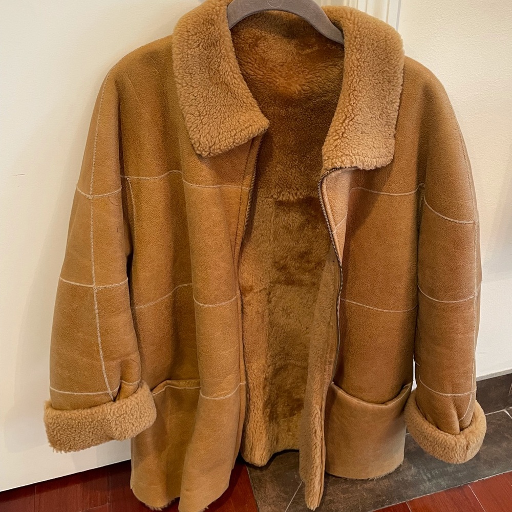 Fantazia Camel Shearling Zip Front Coat - Size S. - Picture 15 of 16